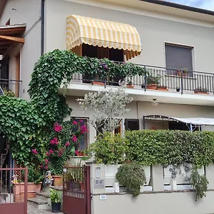  Couette-café Via Della Grotta